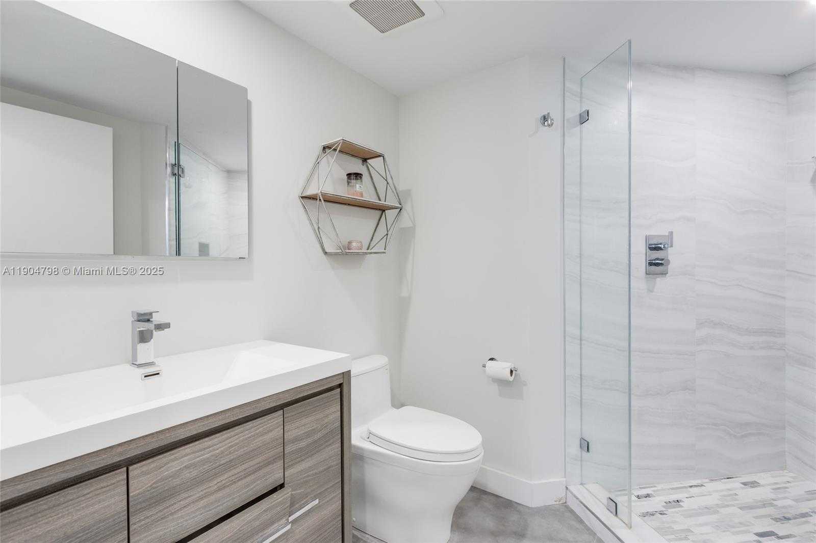 Small Image of 3370 HIDDEN BAY DR #303, Aventura Number 28