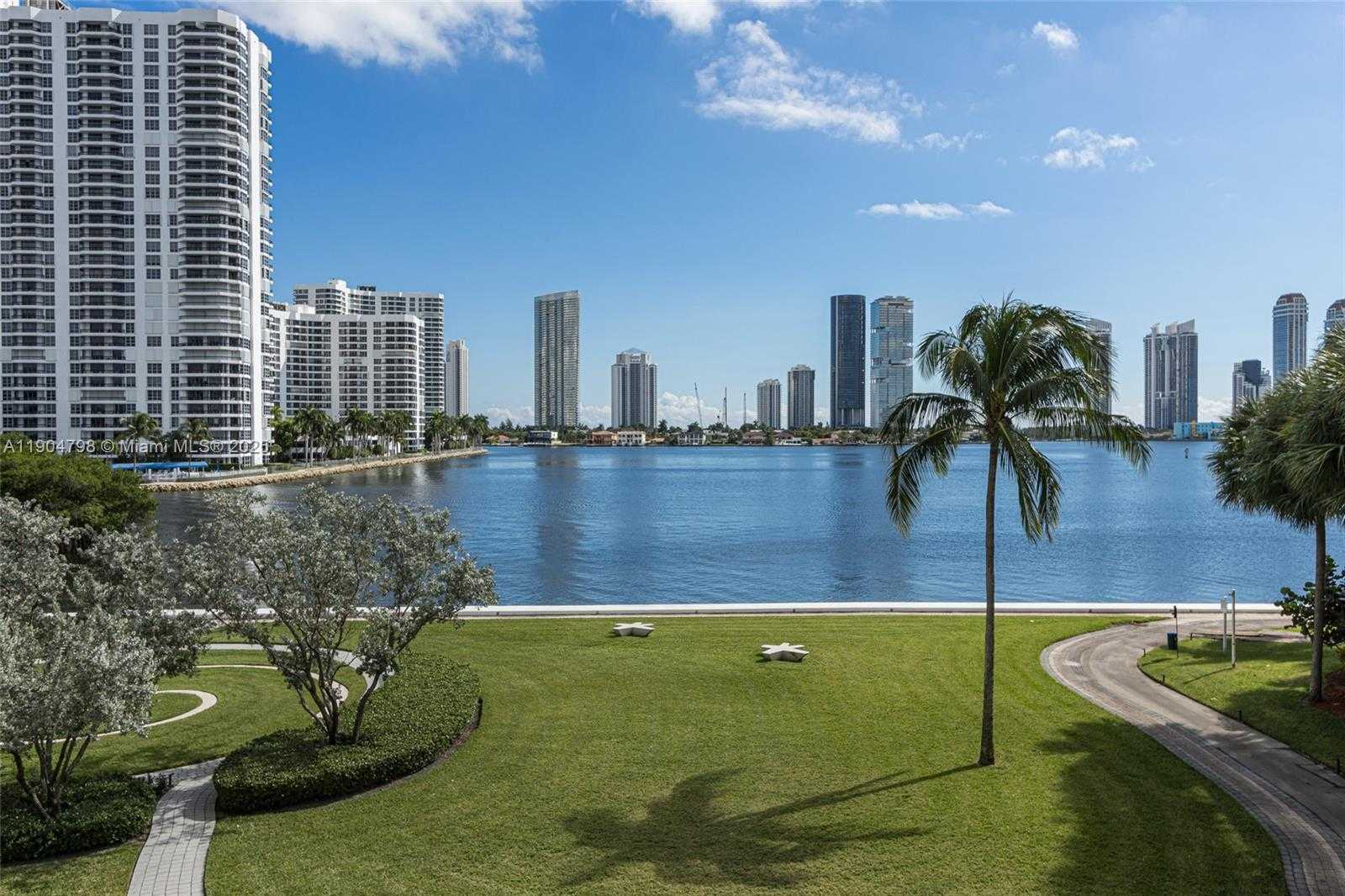 Small Image of 3370 HIDDEN BAY DR #303, Aventura Number 3