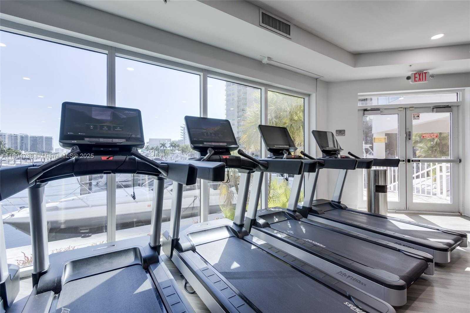 Small Image of 3370 HIDDEN BAY DR #303, Aventura Number 45