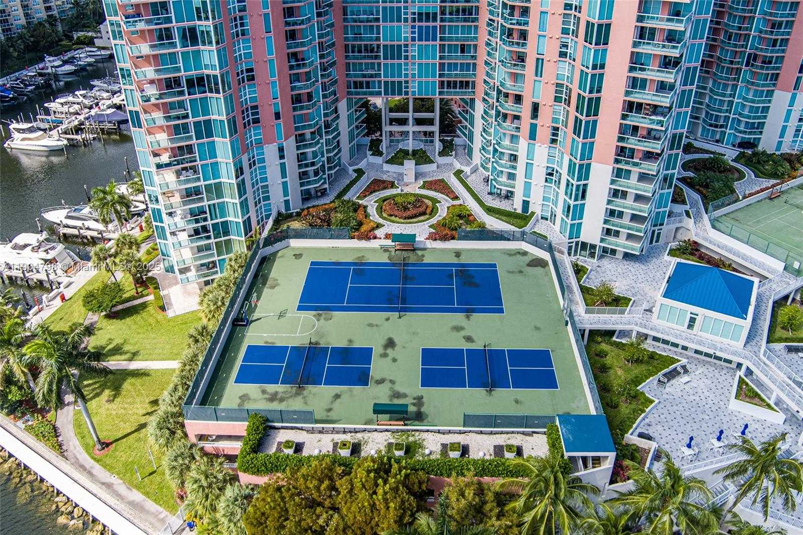 Small Image of 3370 HIDDEN BAY DR #303, Aventura Number 48