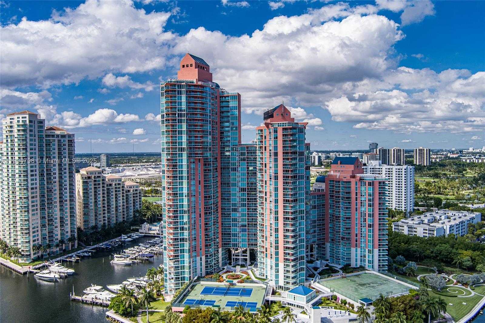 Small Image of 3370 HIDDEN BAY DR #303, Aventura Number 57