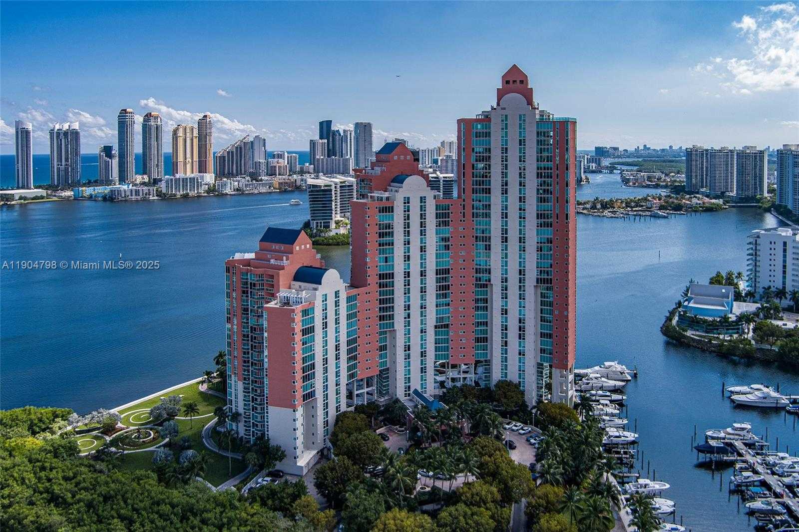 Small Image of 3370 HIDDEN BAY DR #303, Aventura Number 59