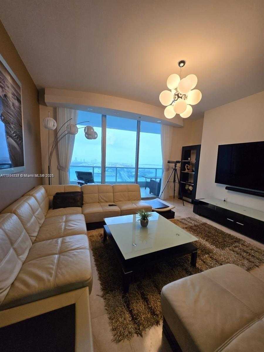 Small Image of 900 BISCAYNE BLVD #3902, Miami Number 9