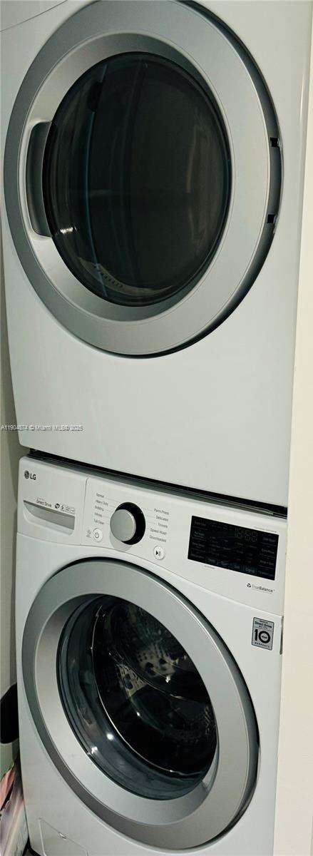 Imagen de Pequeño Objeto