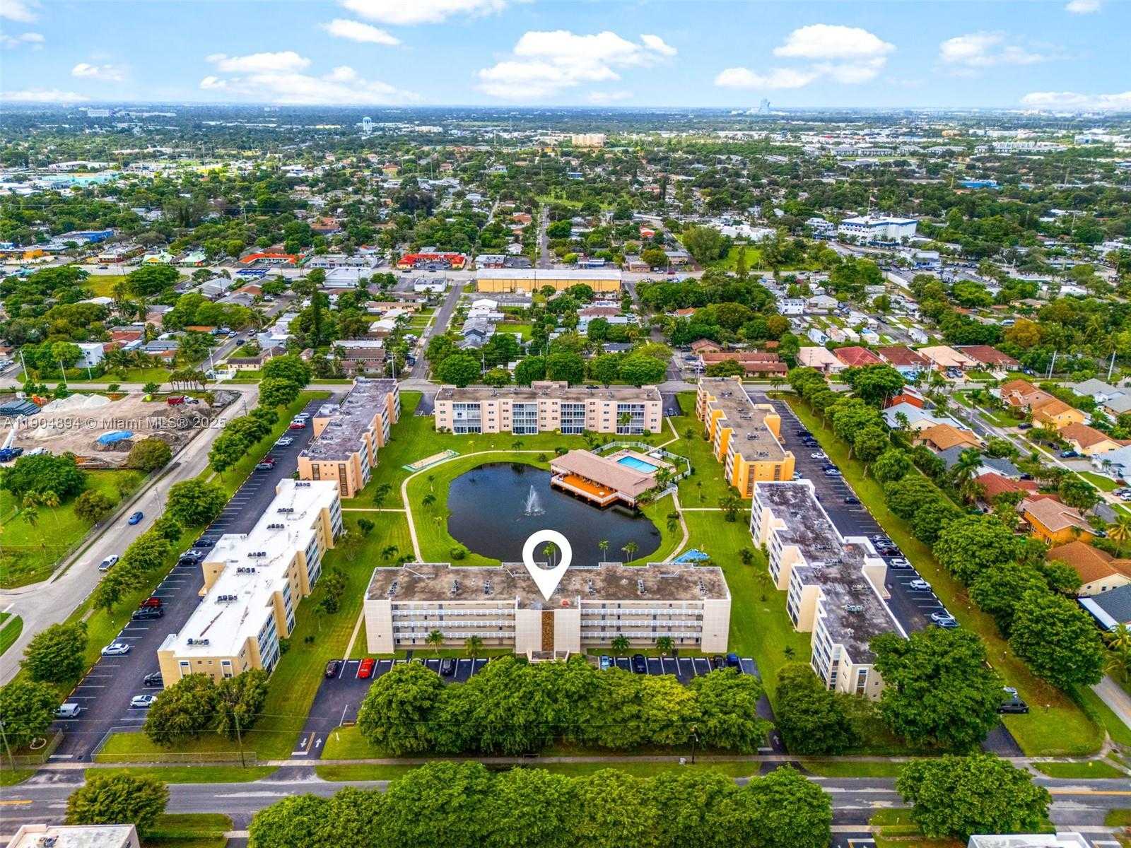 Small Image of 1024 SOUTH EAST 3RD AVE #301, Dania Beach Number 10