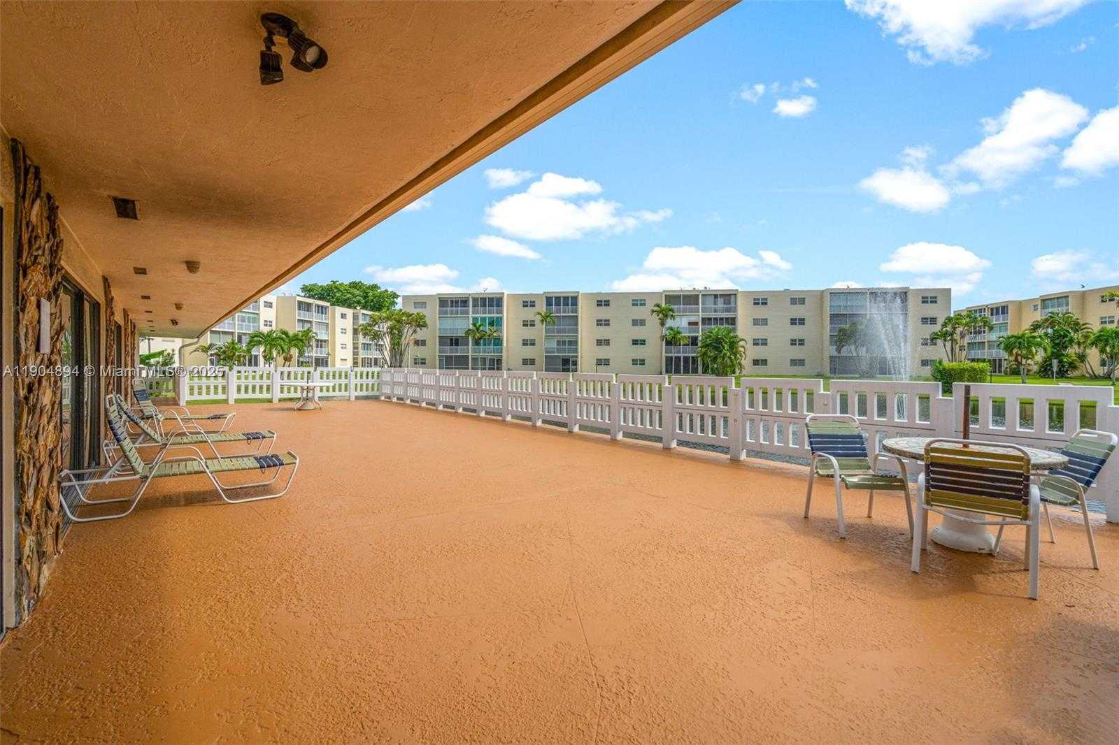 Small Image of 1024 SOUTH EAST 3RD AVE #301, Dania Beach Number 20