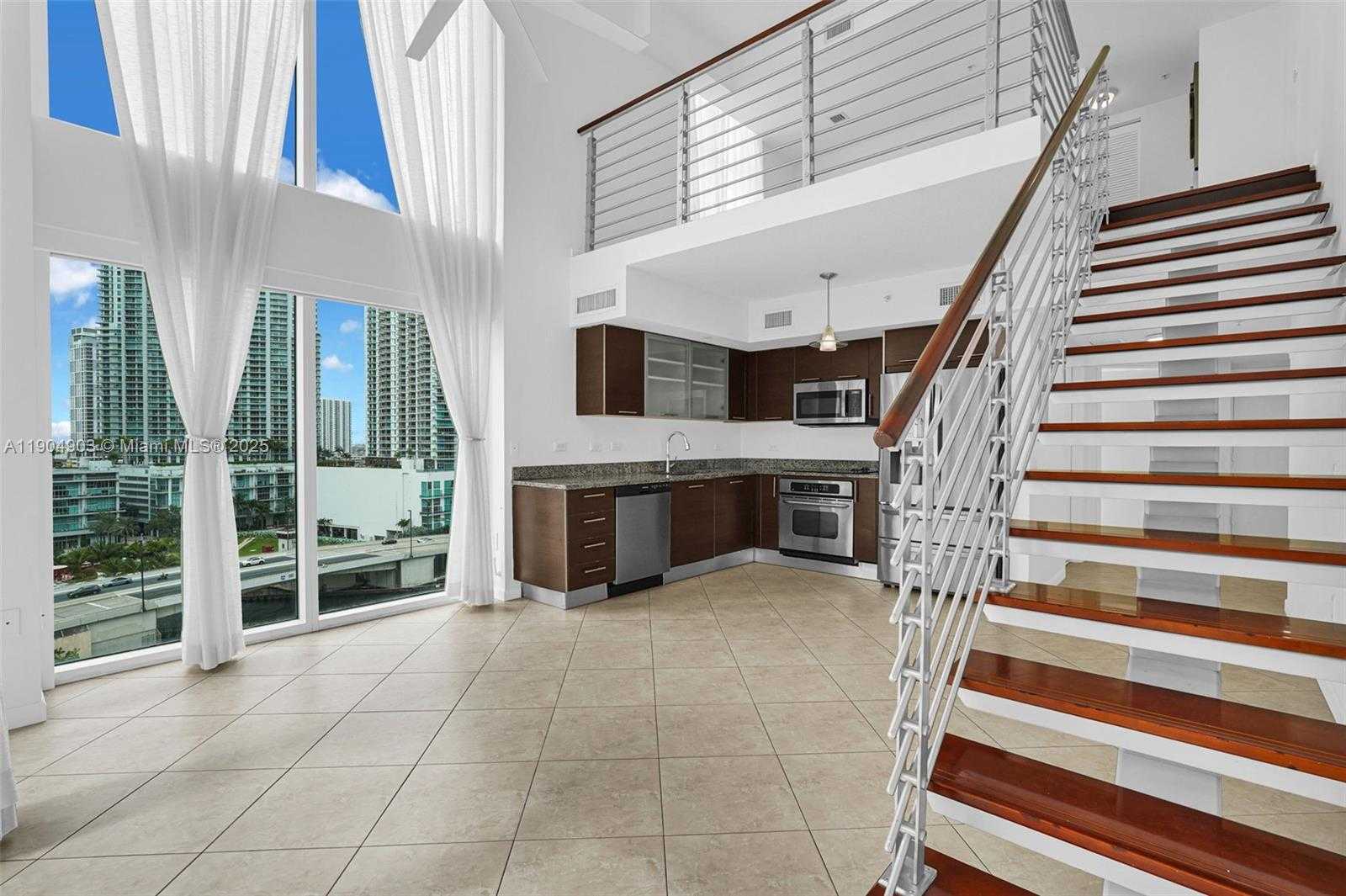 Small Image of 41 SOUTH EAST 5TH ST #816, Miami Number 21