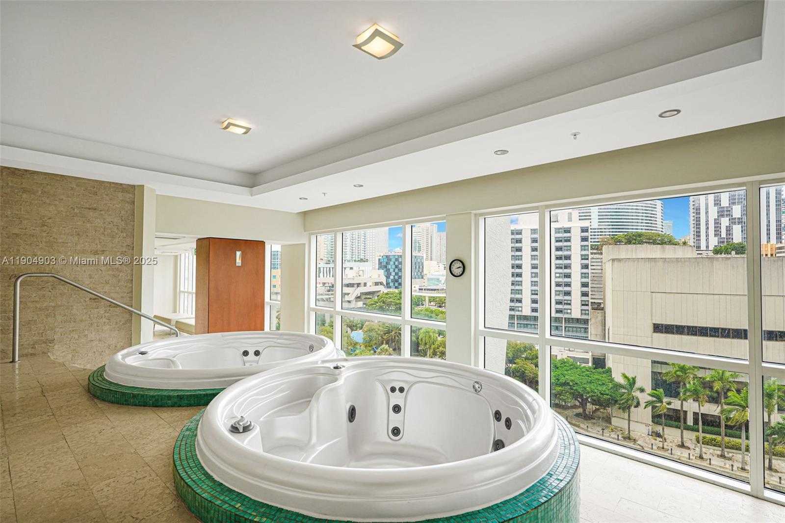 Small Image of 41 SOUTH EAST 5TH ST #816, Miami Number 44