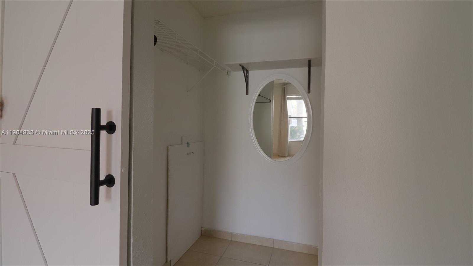 Small Image of 2846 SOUTH UNIVERSITY DR #4104, Davie Number 16