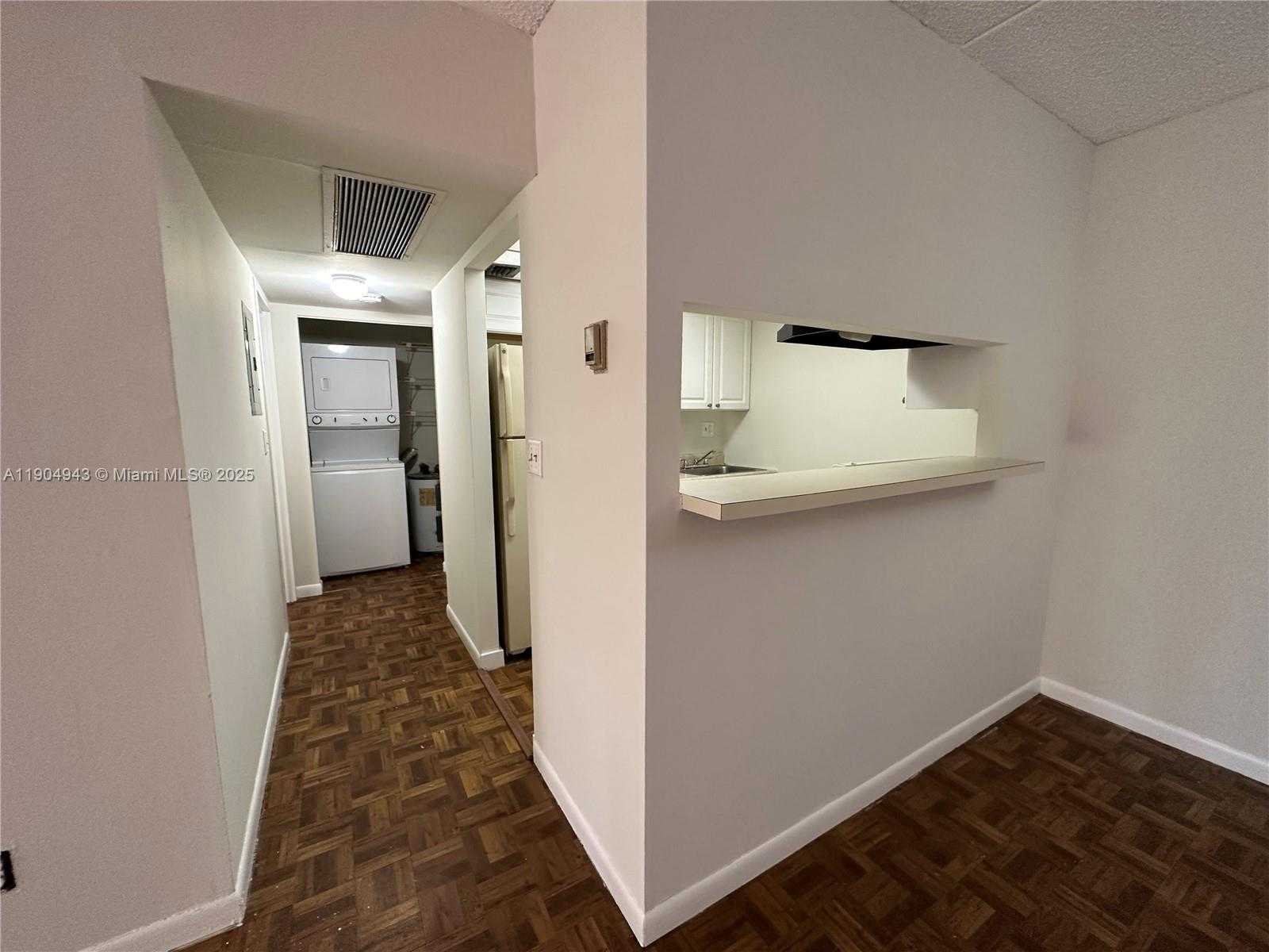 Small Image of 5995 WASHINGTON ST #232, Hollywood Number 5