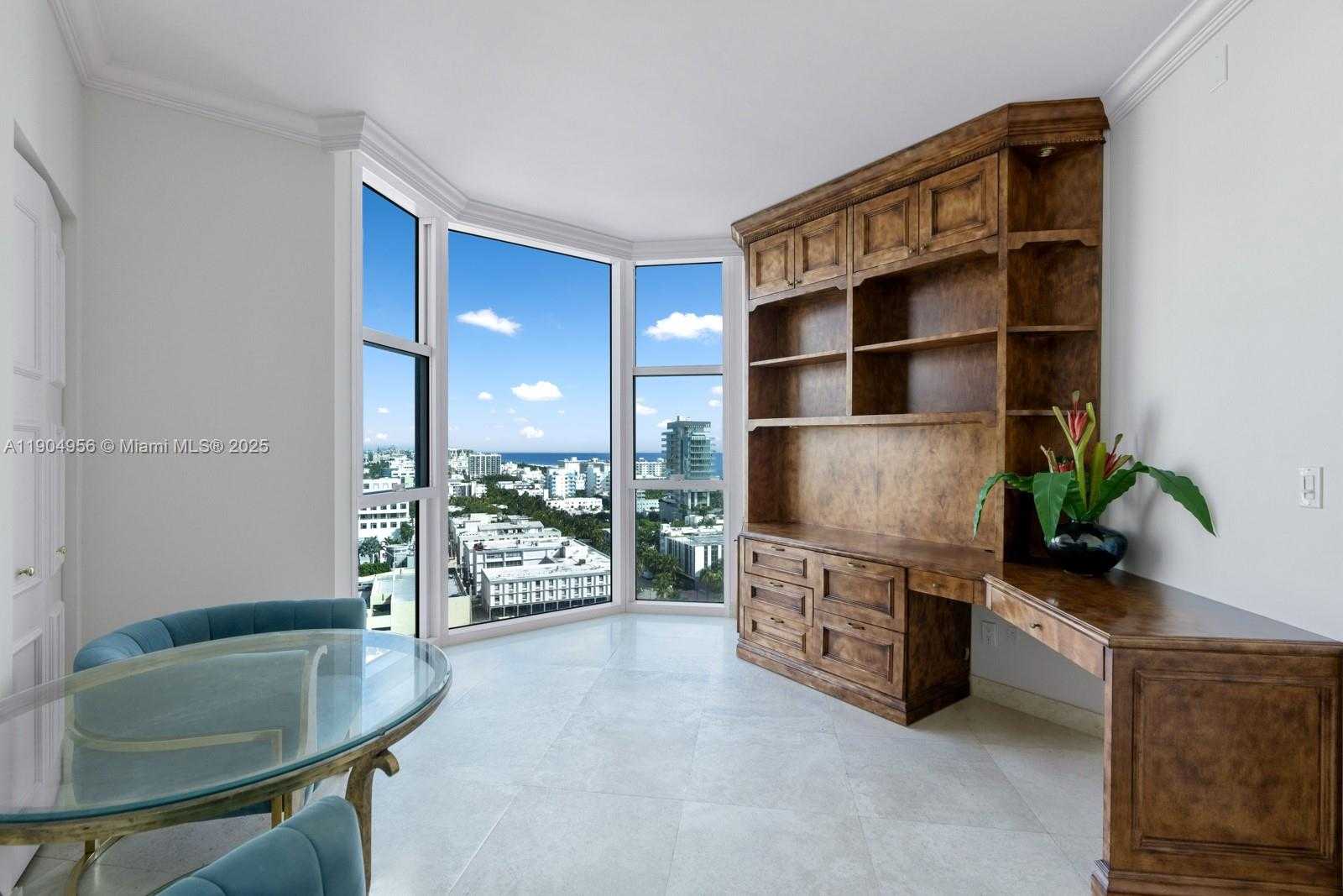 Small Image of 300 SOUTH POINTE DR #1603, Miami Beach Number 44