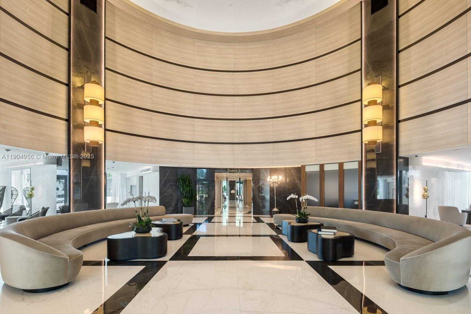 Small Image of 300 SOUTH POINTE DR #1603, Miami Beach Number 51