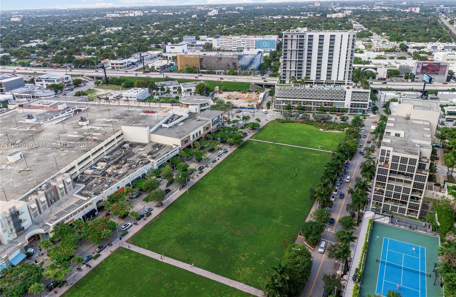 Small Image of 3301 NORTH EAST 1ST AVE #H2907, Miami Number 20