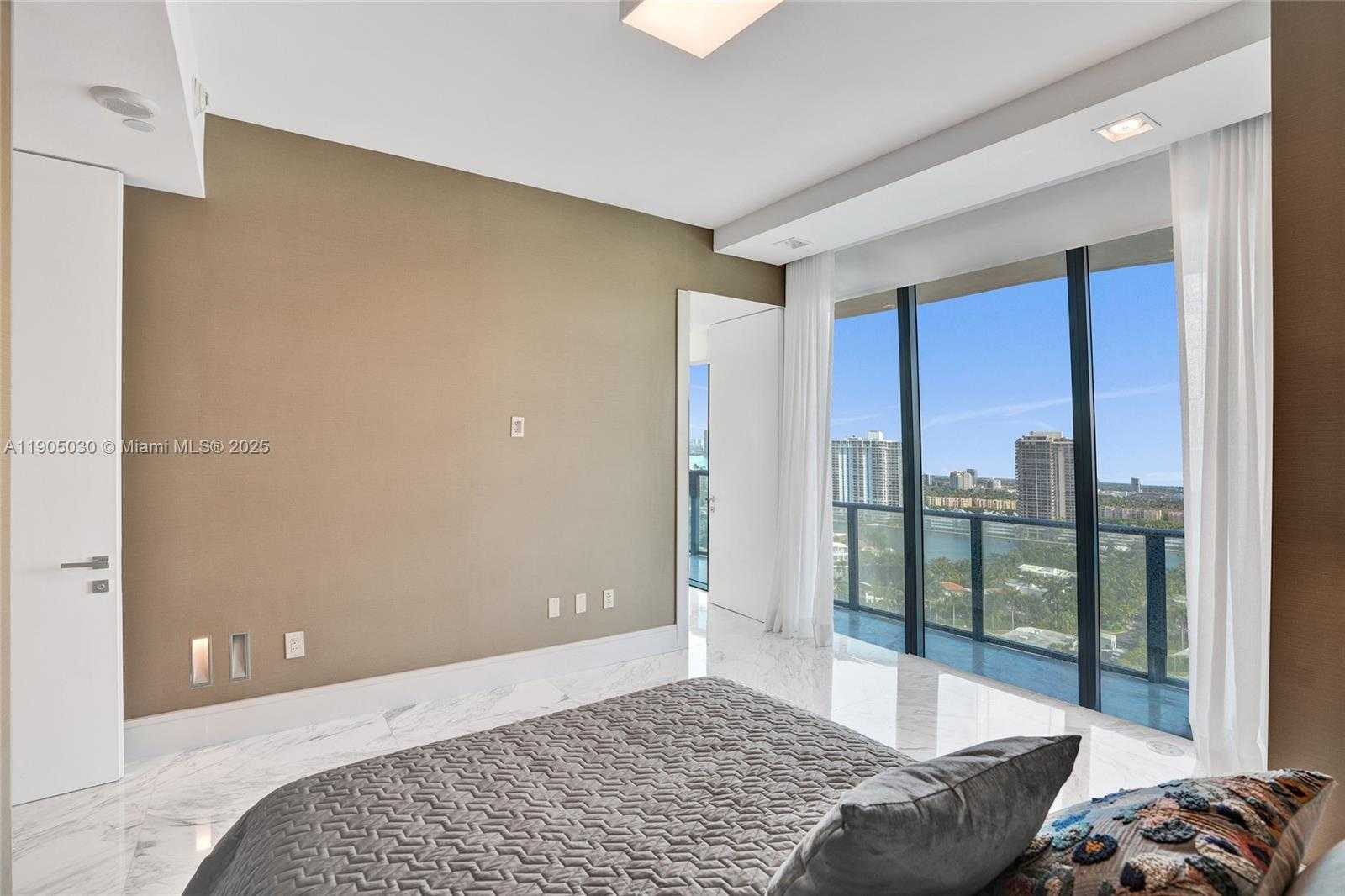 Small Image of 19575 COLLINS AVE #16, Sunny Isles Beach Number 36