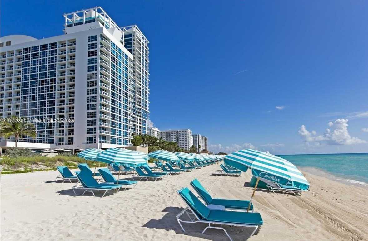 Small Image of 6899 COLLINS AVE #1709, Miami Beach Number 3
