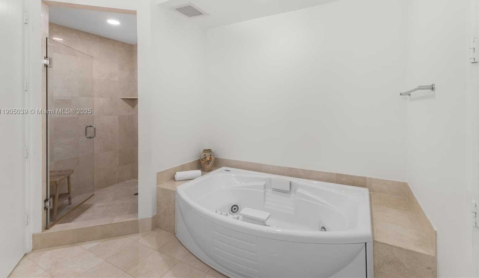 Small Image of 18101 COLLINS AVE #906, Sunny Isles Beach Number 21