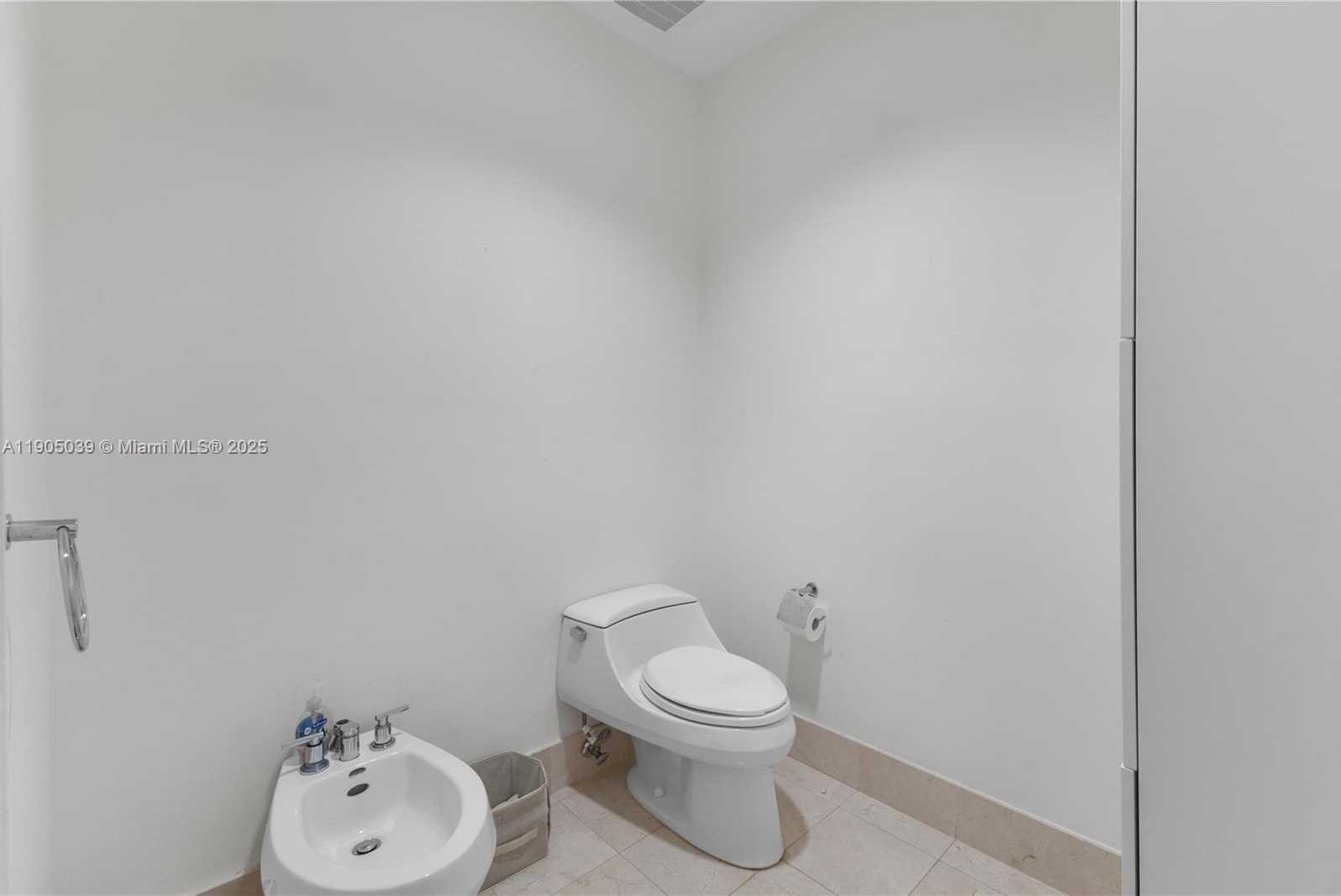 Small Image of 18101 COLLINS AVE #906, Sunny Isles Beach Number 22
