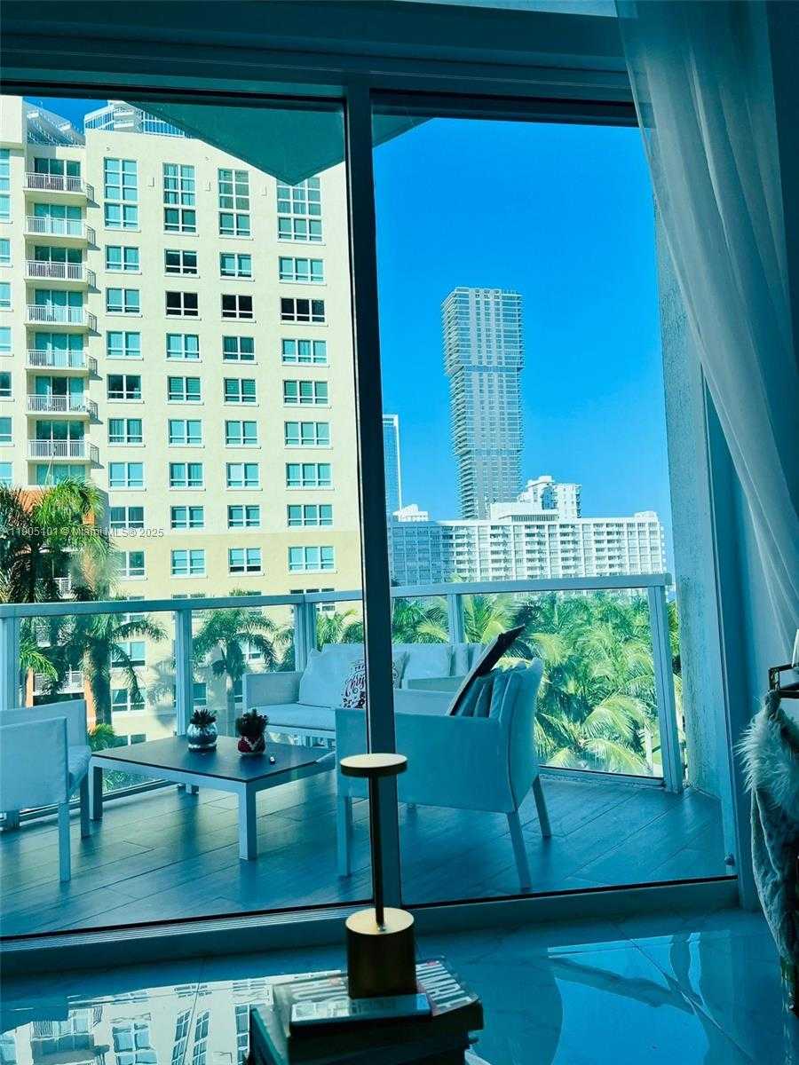 Small Image of 1900 NORTH BAYSHORE DR #710, Miami Number 13