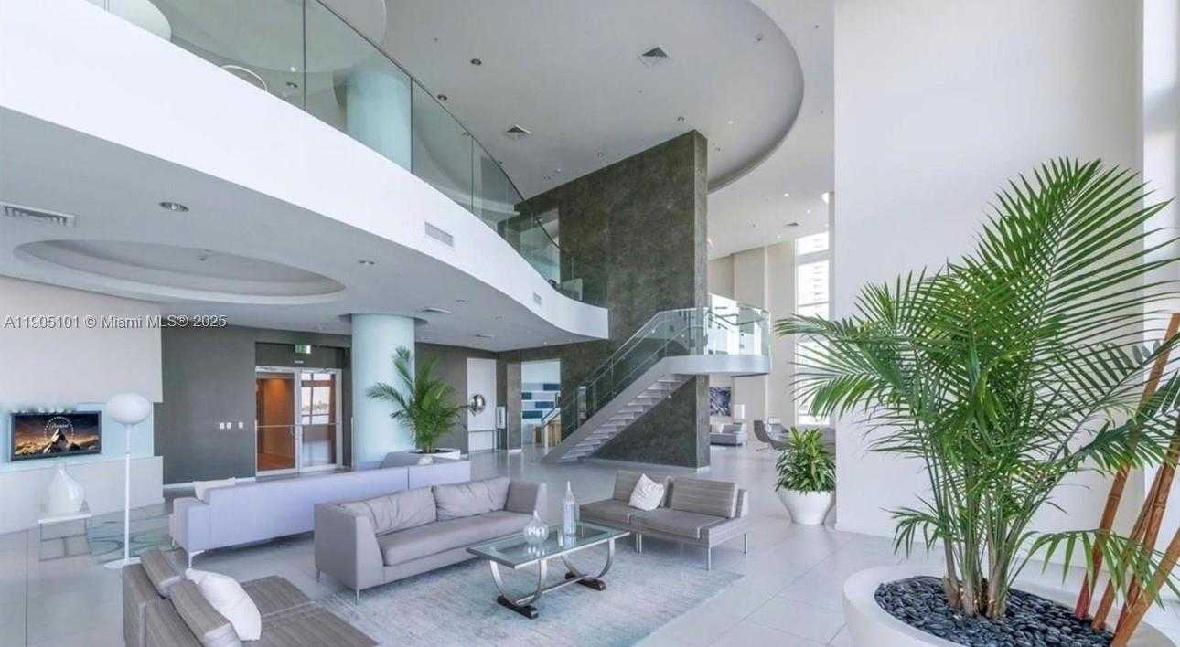 Small Image of 1900 NORTH BAYSHORE DR #710, Miami Number 15