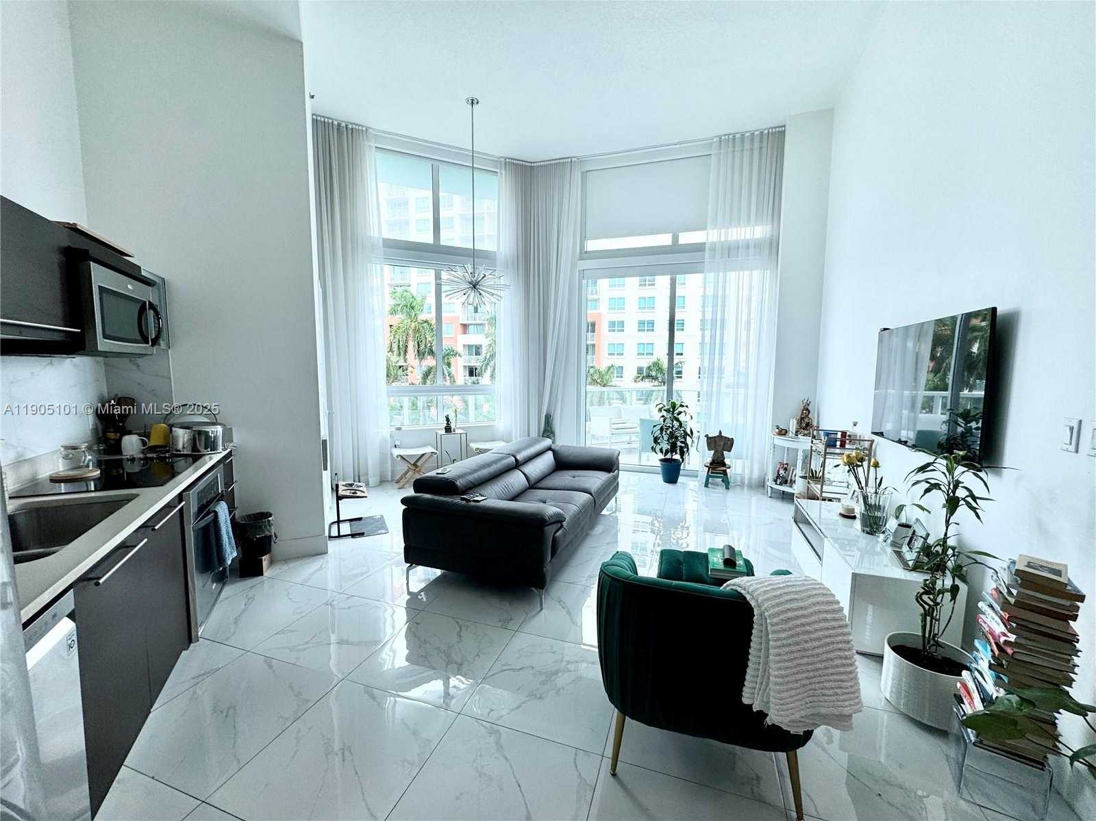 Small Image of 1900 NORTH BAYSHORE DR #710, Miami Number 24