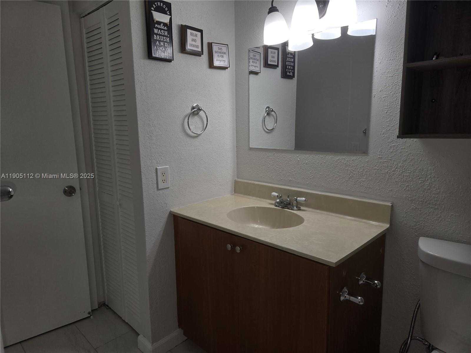 Small Image of 2730 WEST 76TH ST #201, Hialeah Number 12