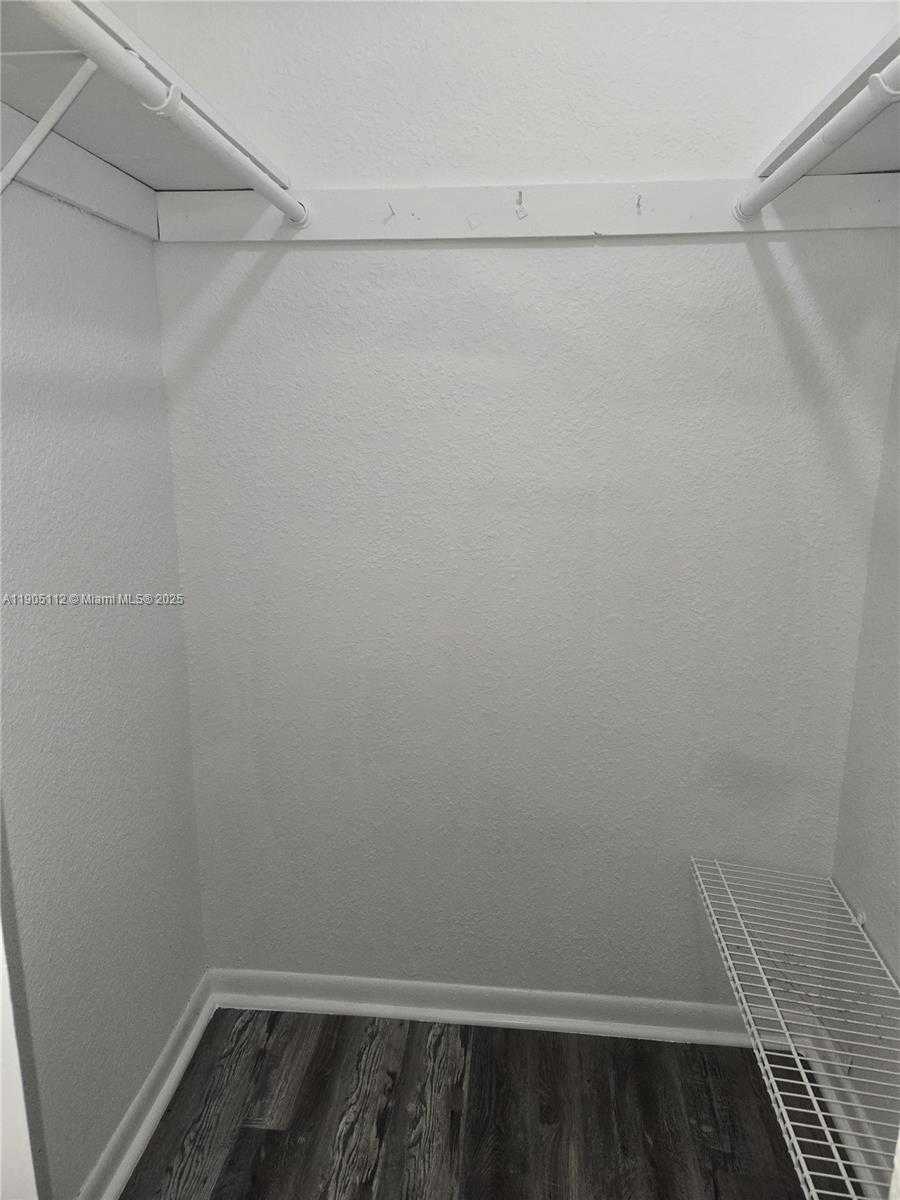 Small Image of 2730 WEST 76TH ST #201, Hialeah Number 7