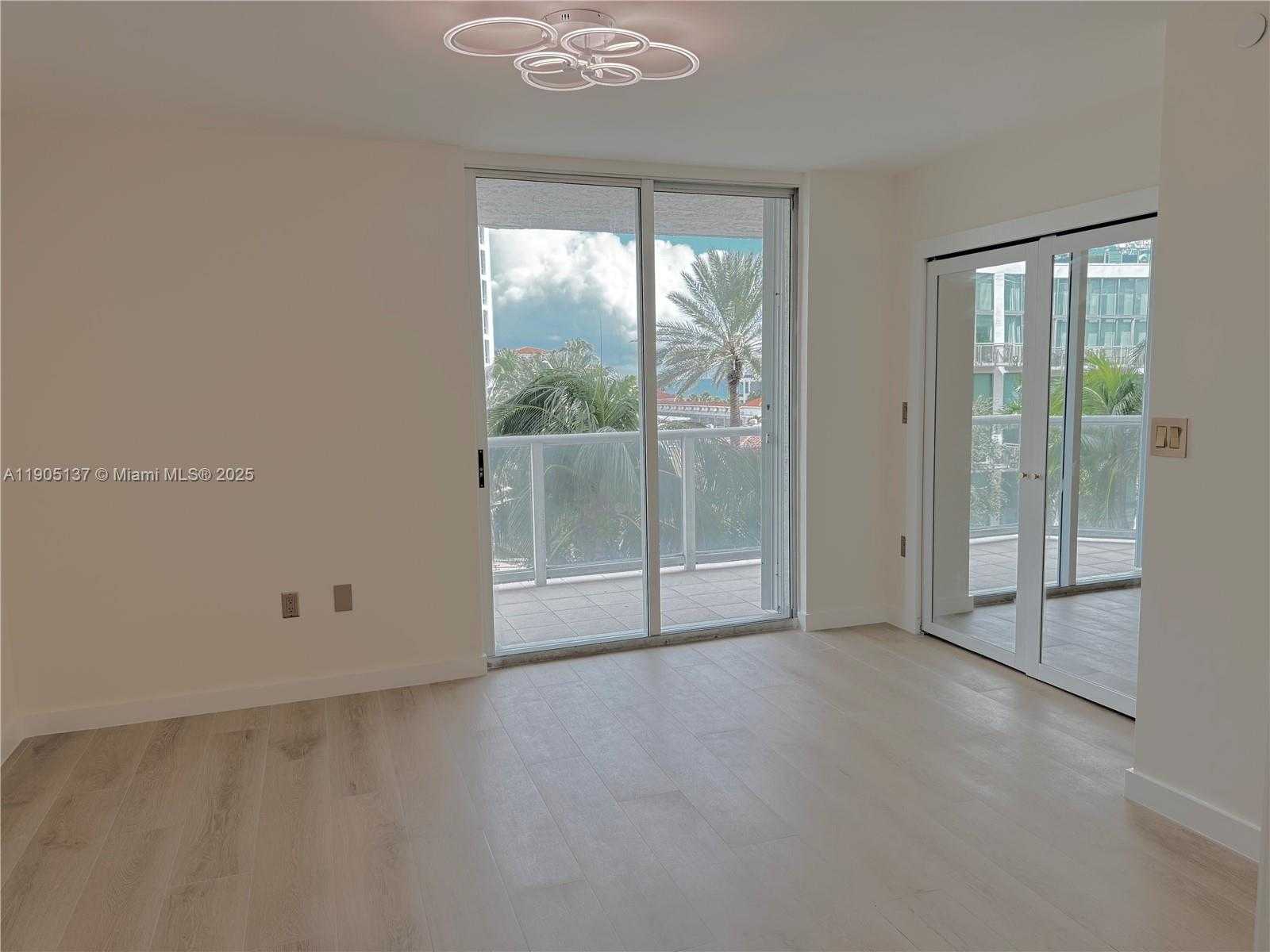 Small Image of 5900 COLLINS AVE #508, Miami Beach Number 29