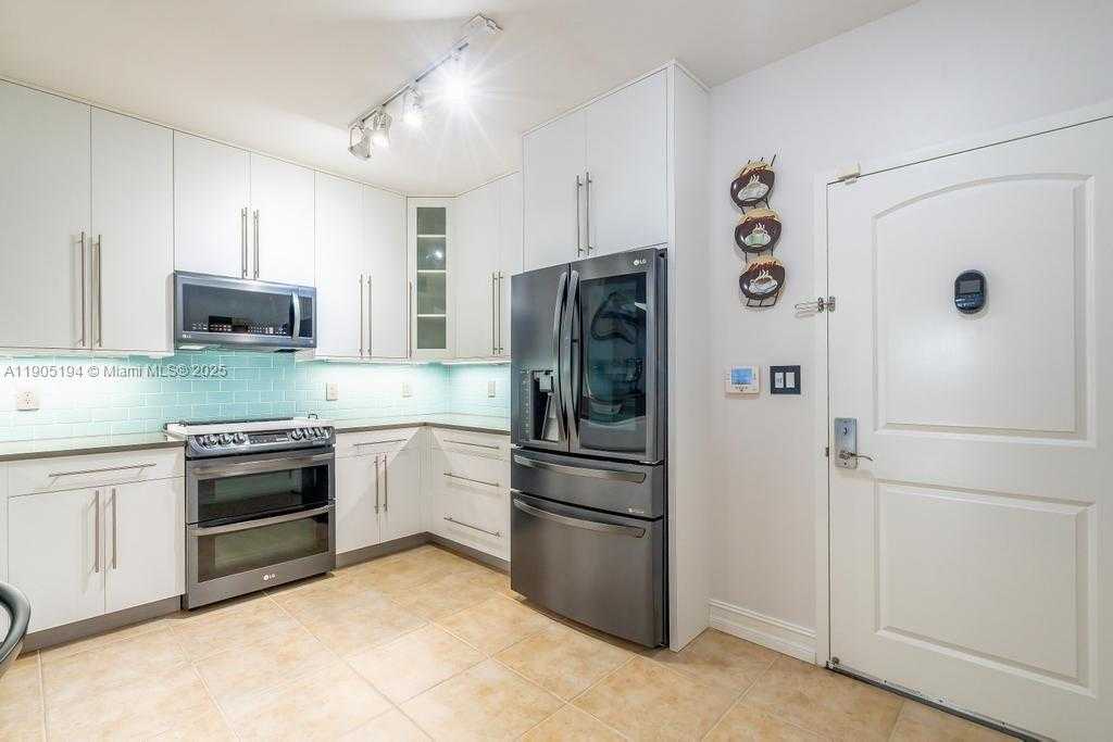 Small Image of 7350 SOUTH WEST 89TH ST #621S, Miami Number 11