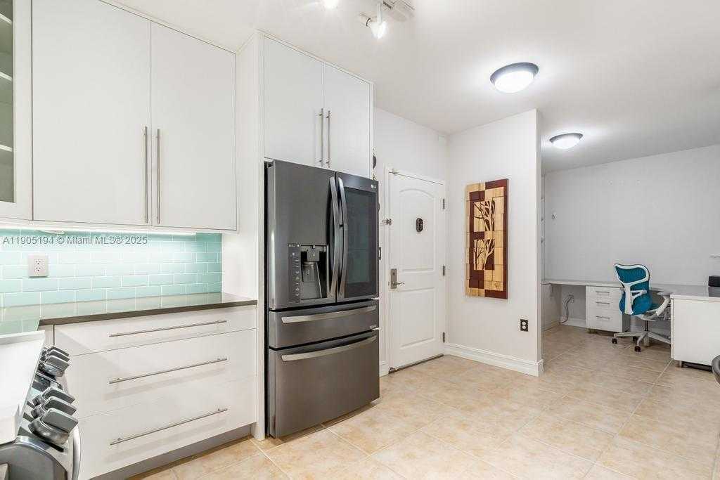 Small Image of 7350 SOUTH WEST 89TH ST #621S, Miami Number 14