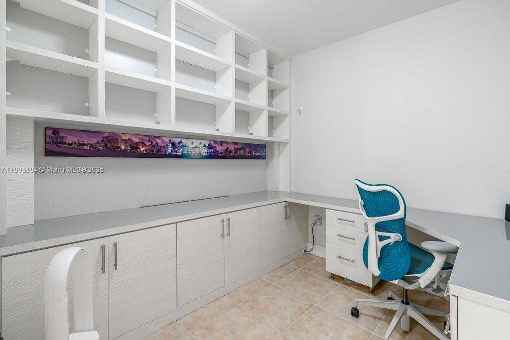 Small Image of 7350 SOUTH WEST 89TH ST #621S, Miami Number 16