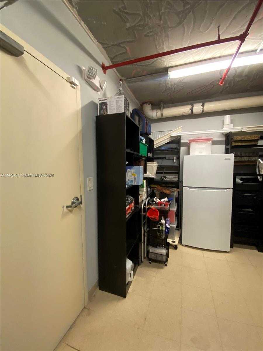 Small Image of 7350 SOUTH WEST 89TH ST #621S, Miami Number 48