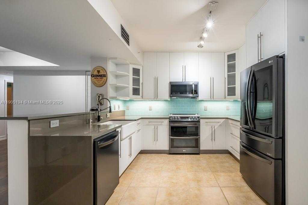 Small Image of 7350 SOUTH WEST 89TH ST #621S, Miami Number 9