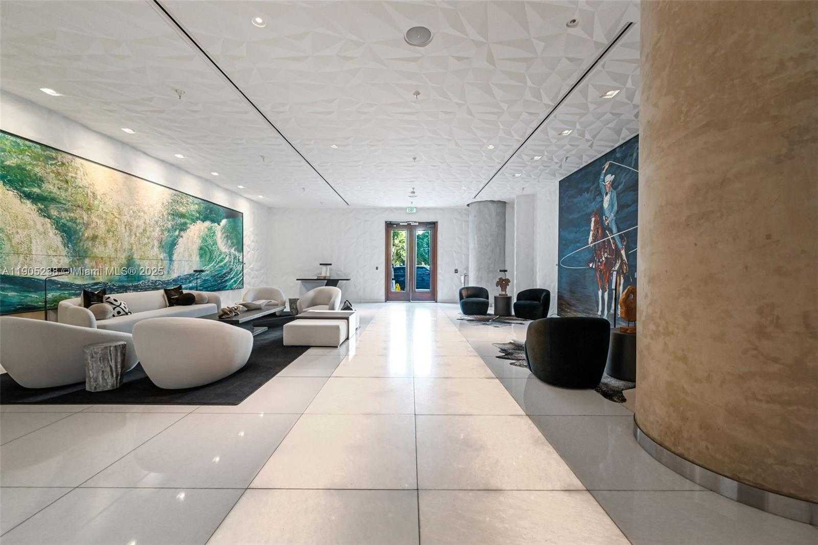 Imagen de Pequeño Objeto