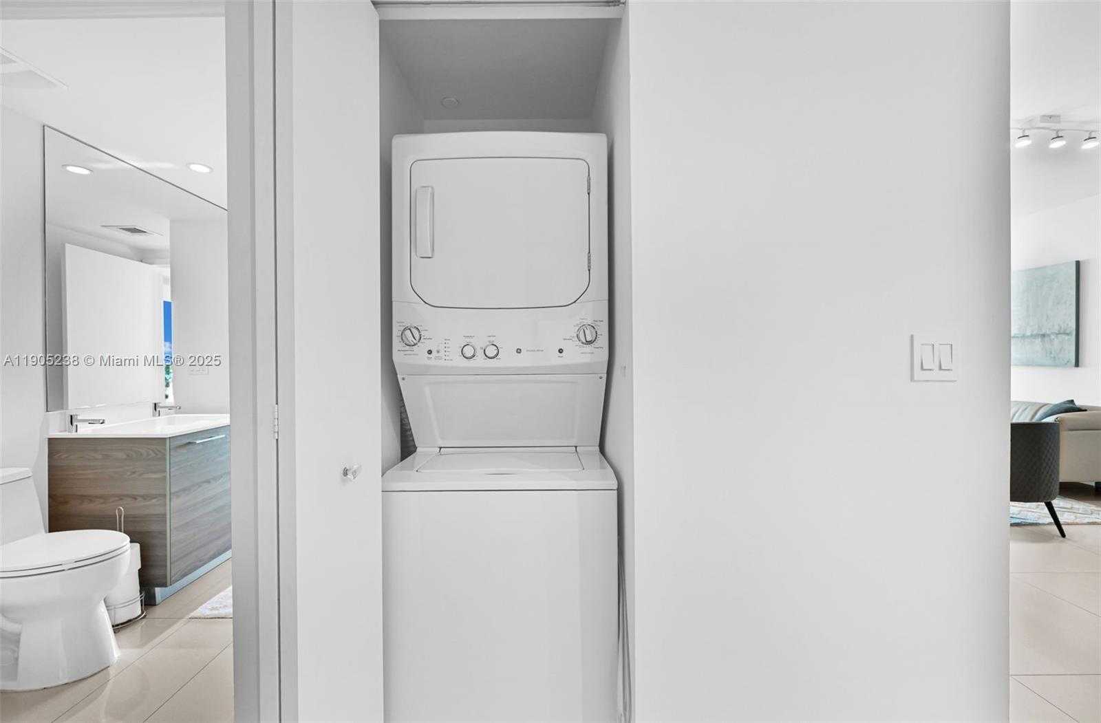 Imagen de Pequeño Objeto