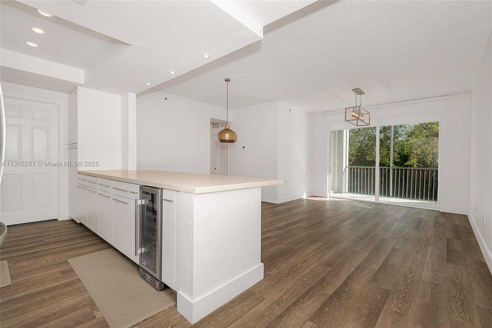 Small Image of 9725 NORTH WEST 52ND ST #213, Doral Number 11