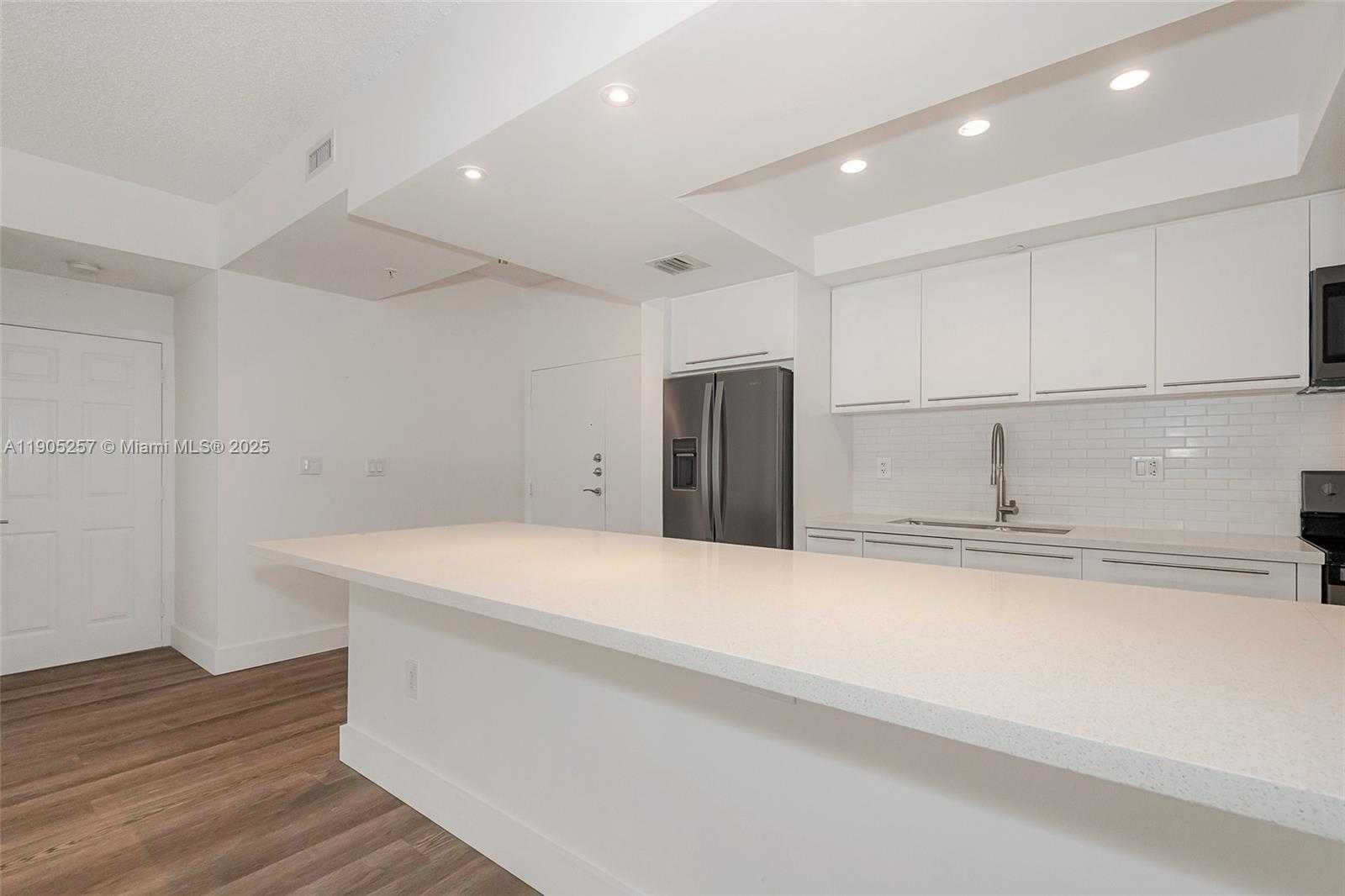 Small Image of 9725 NORTH WEST 52ND ST #213, Doral Number 25