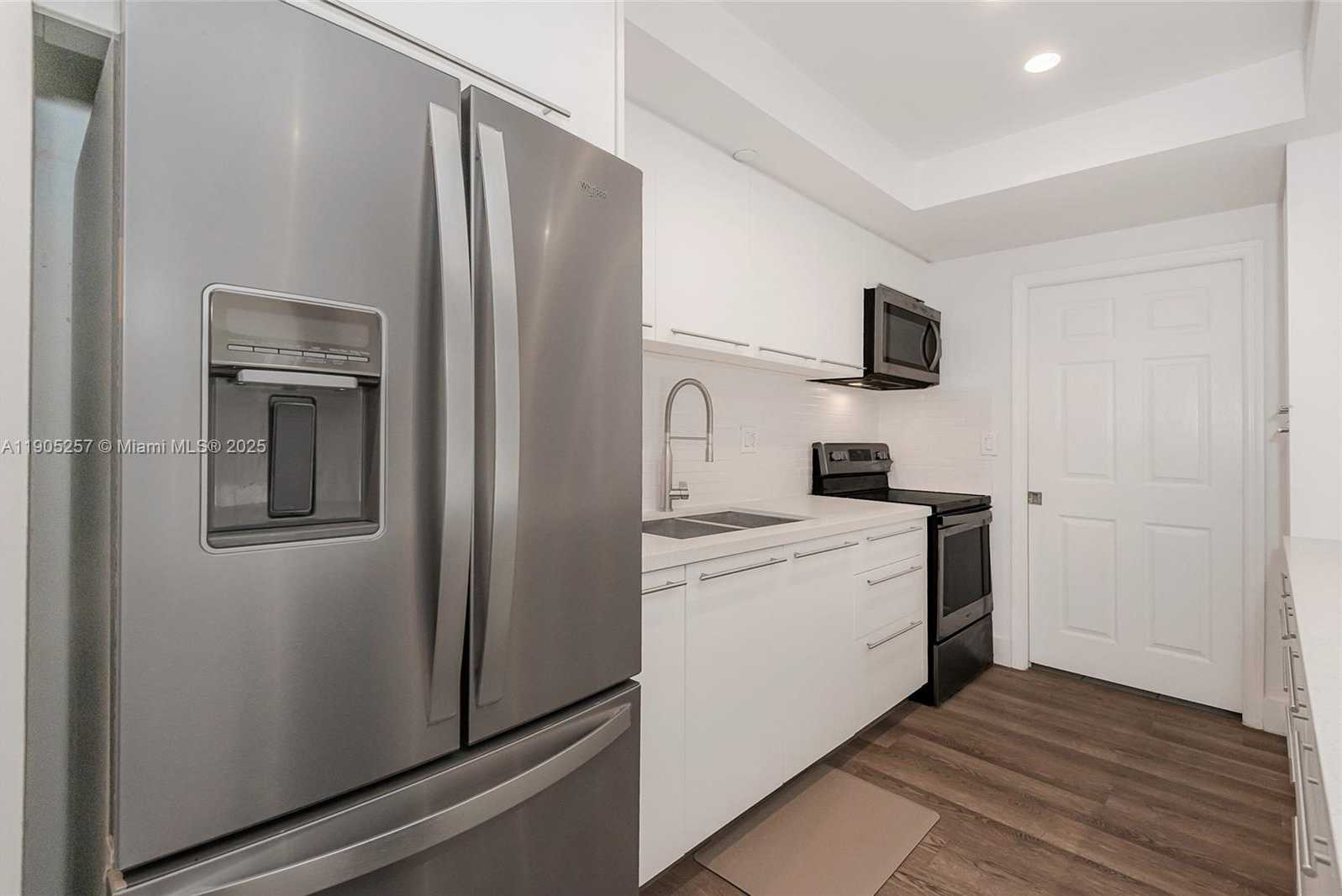 Small Image of 9725 NORTH WEST 52ND ST #213, Doral Number 28