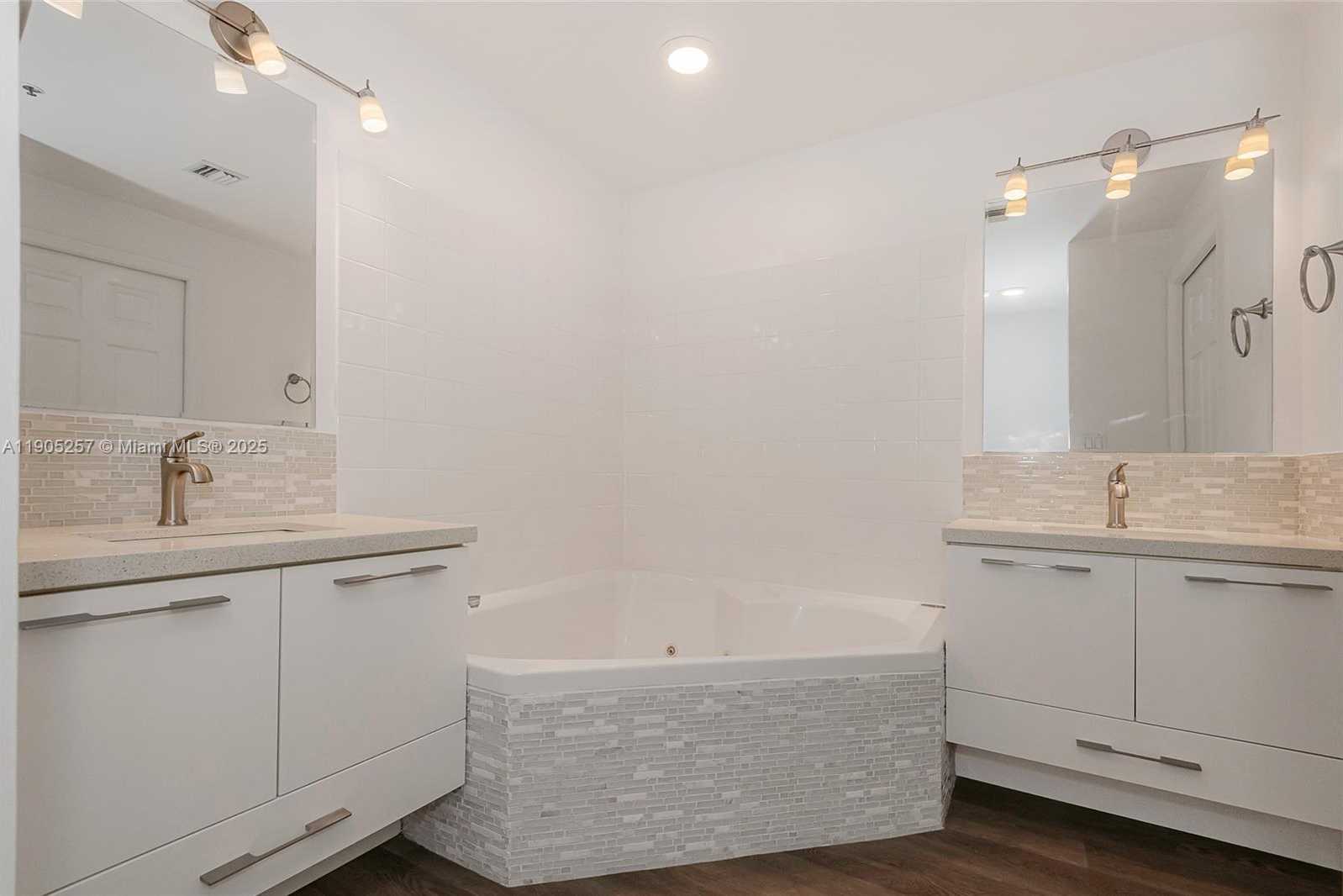 Small Image of 9725 NORTH WEST 52ND ST #213, Doral Number 38