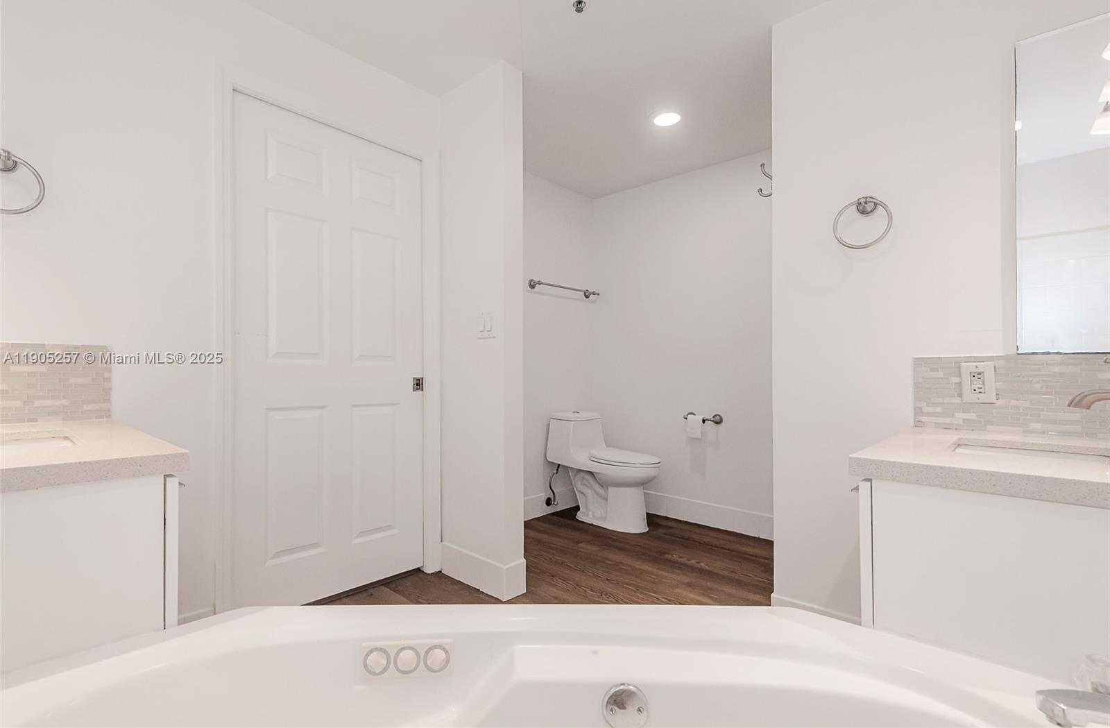 Small Image of 9725 NORTH WEST 52ND ST #213, Doral Number 40