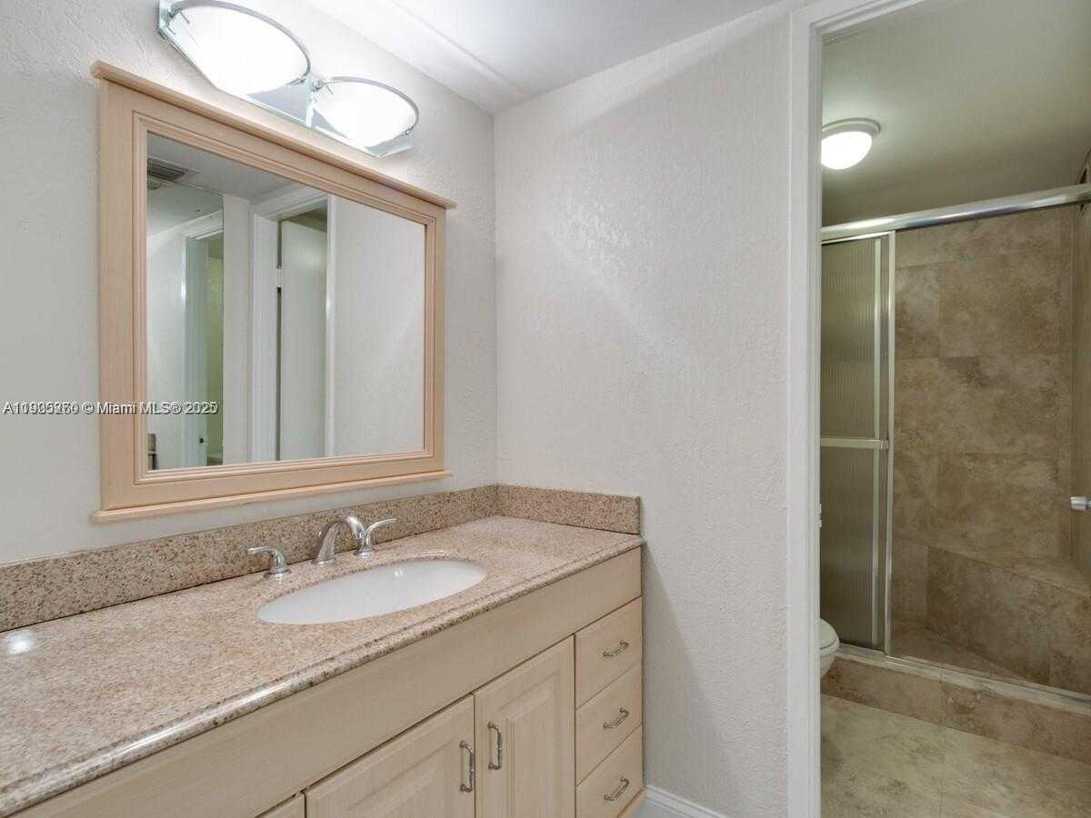 Small Image of 2841 NORTH EAST 163RD ST #1211, North Miami Beach Number 14