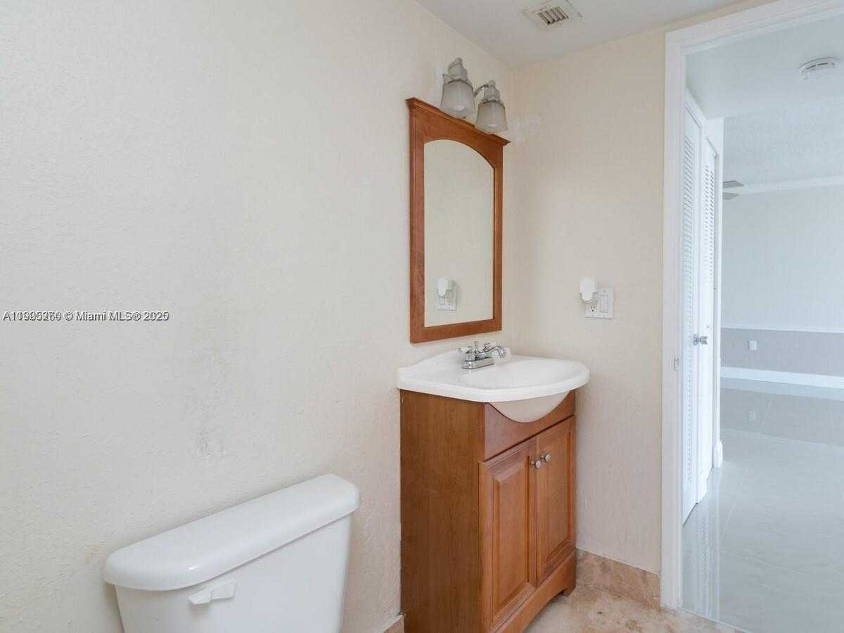 Small Image of 2841 NORTH EAST 163RD ST #1211, North Miami Beach Number 16