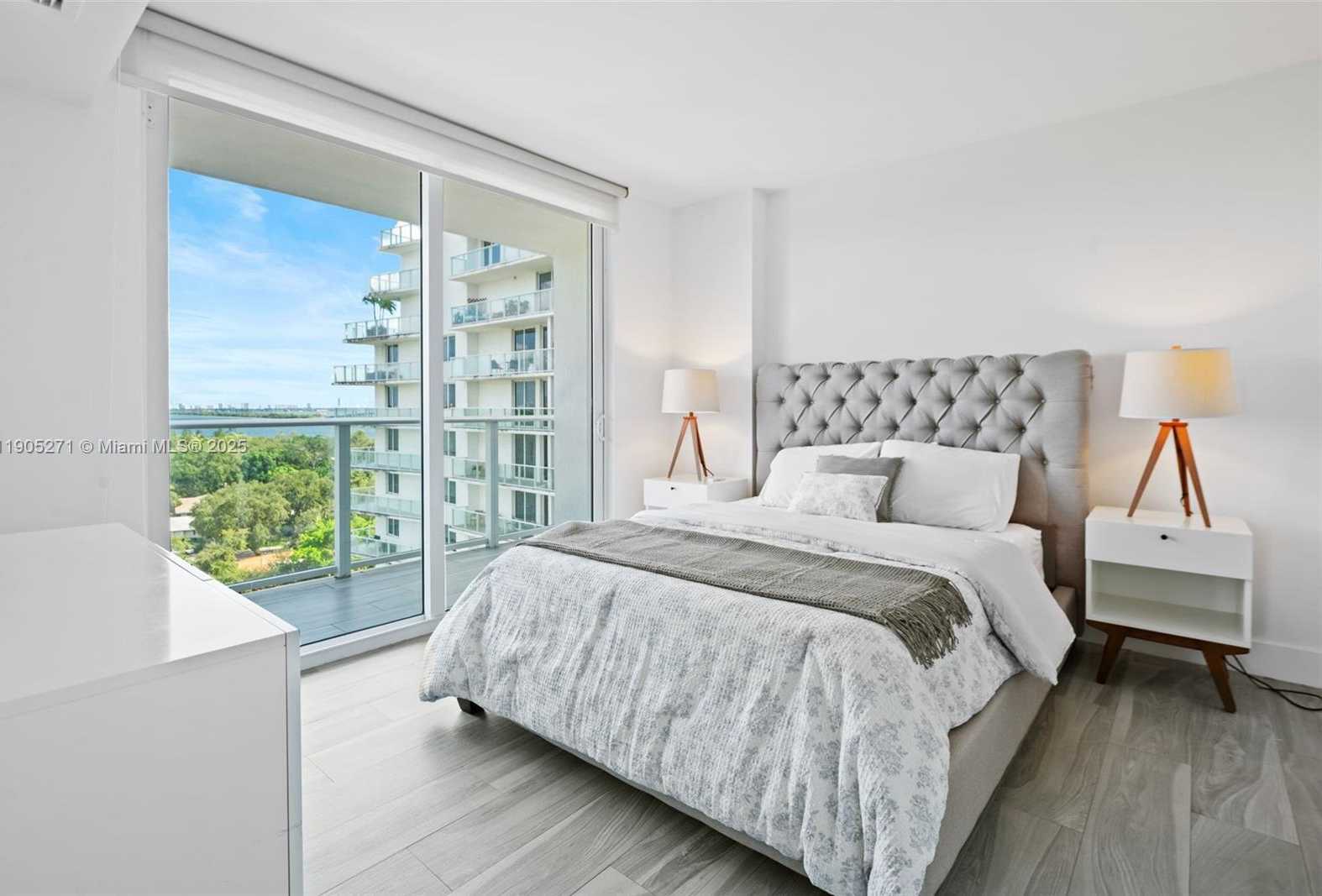 Small Image of 4250 BISCAYNE BLVD #1009, Miami Number 13