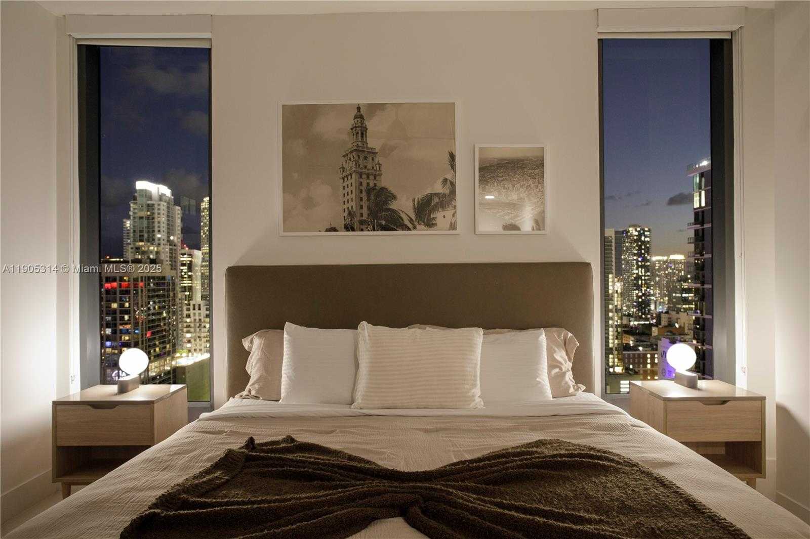 Small Image of 159 NORTH EAST 6TH ST #2816, Miami Number 9