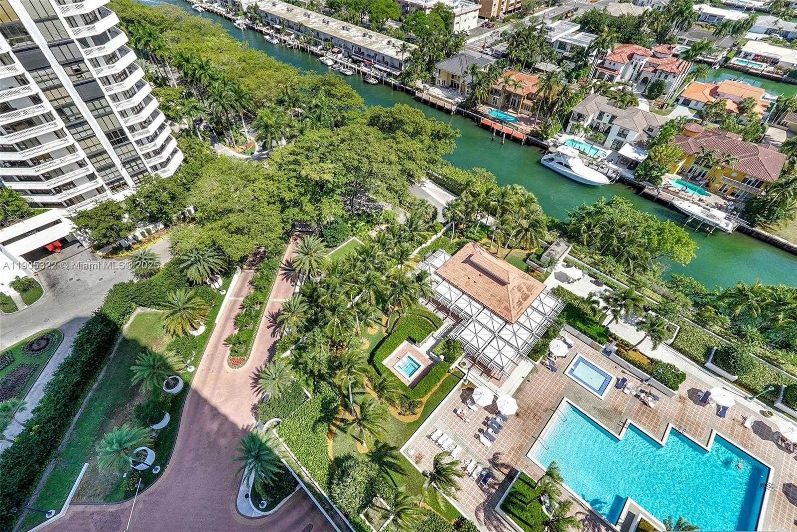 Small Image of 1000 ISLAND BLVD #2004, Aventura Number 38