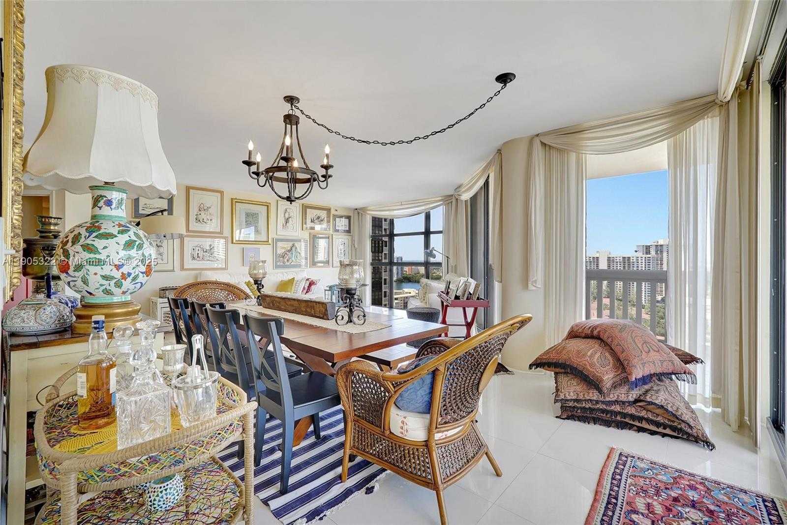 Small Image of 1000 ISLAND BLVD #2004, Aventura Number 8