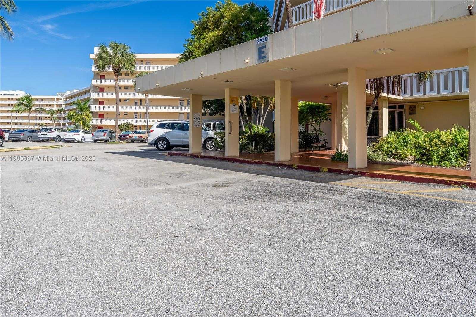 Small Image of 2980 POINT EAST DR #E-407, Aventura Number 26