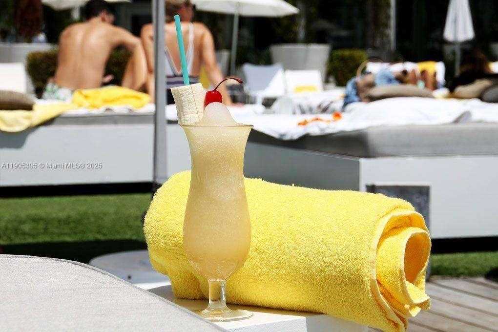 Small Image of 1100 WEST AVE #1004, Miami Beach Number 19