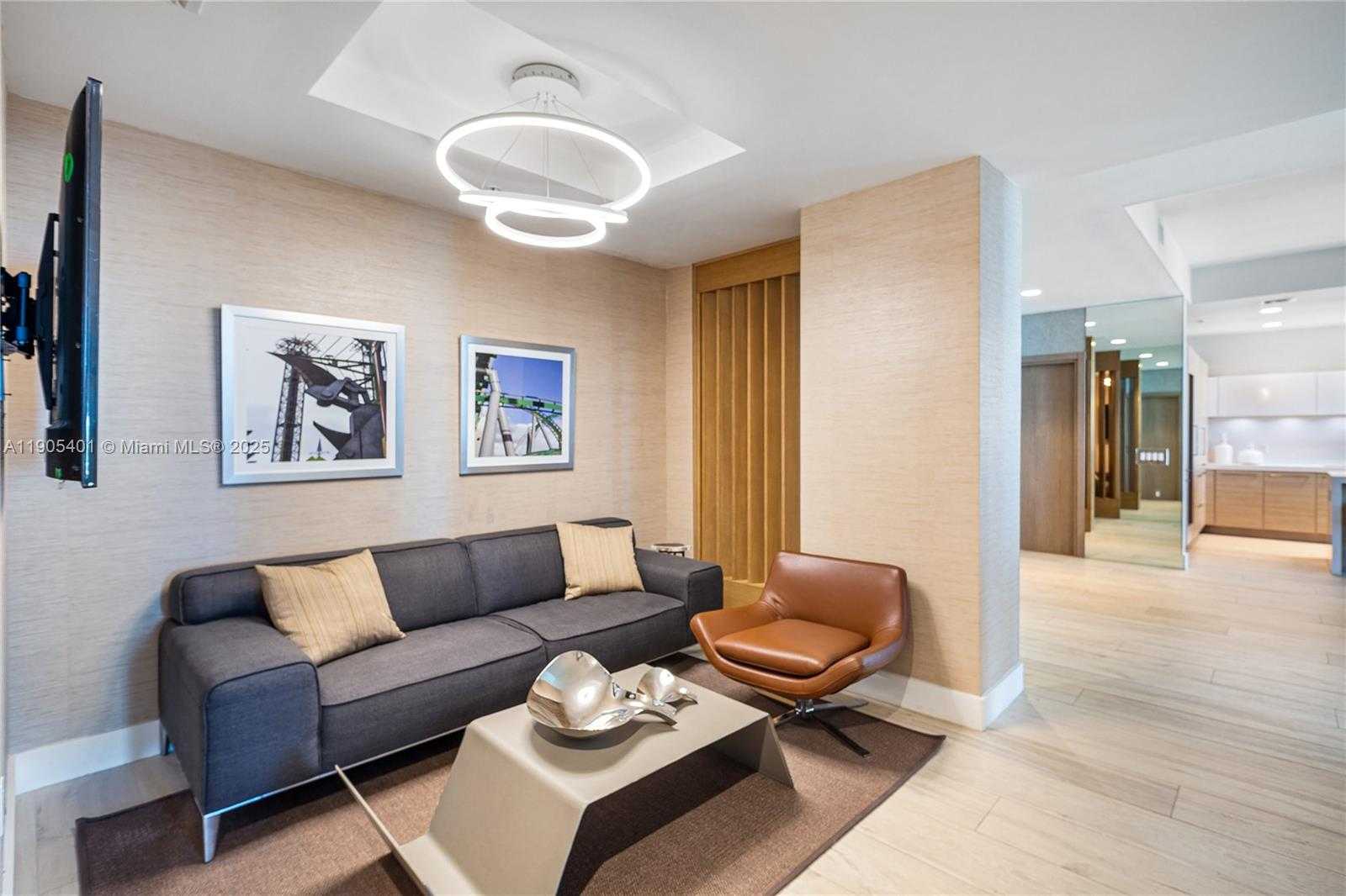 Small Image of 17301 BISCAYNE BLVD #PH6, North Miami Beach Number 45