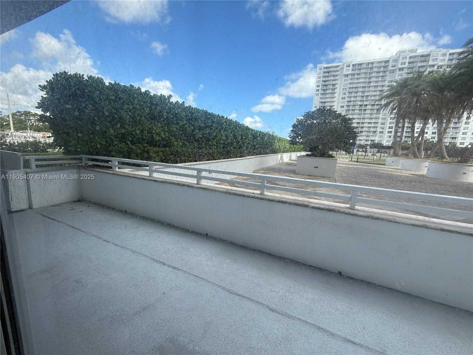 Small Image of 2801 NORTH EAST 183RD ST #202W, Aventura Number 14