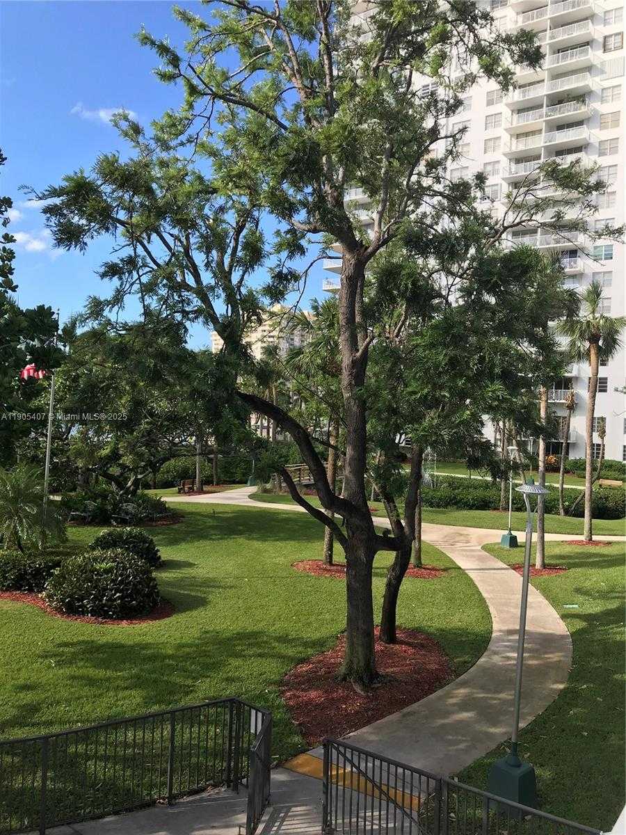 Small Image of 2801 NORTH EAST 183RD ST #202W, Aventura Number 18